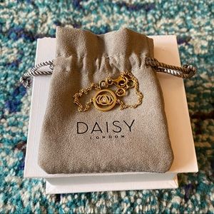 Daisy London Brow Chakra bracelet